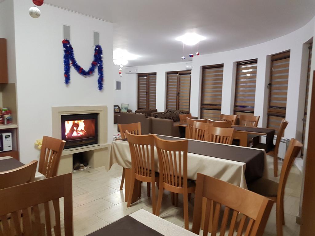 Yuliya Guest House 萨帕雷瓦巴尼亚 外观 照片